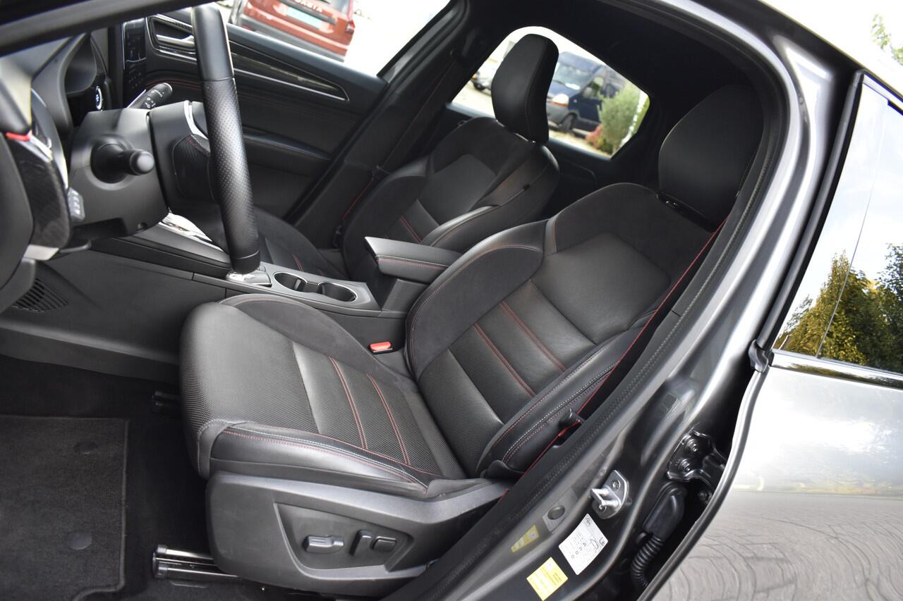 Renault Arkana 1.6 E-Tech Hybrid 145 R.S. Line CarPlay - Camera - Cruise