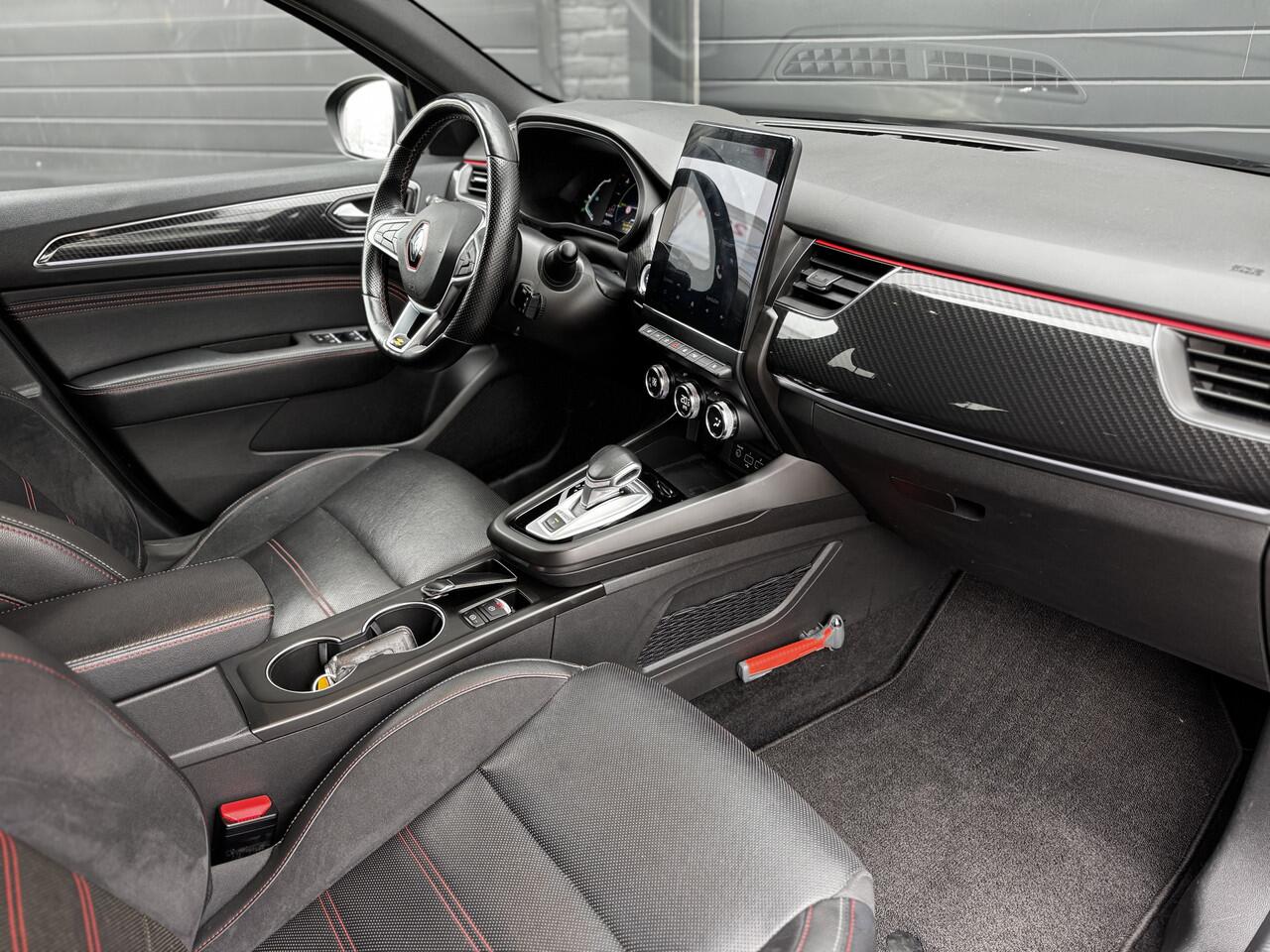 Renault Arkana 1.6 E-Tech Hybrid 145PK R.S. Line | Leder | ACC | Camera | Trekhaak | ¤22.900,- incl. BTW