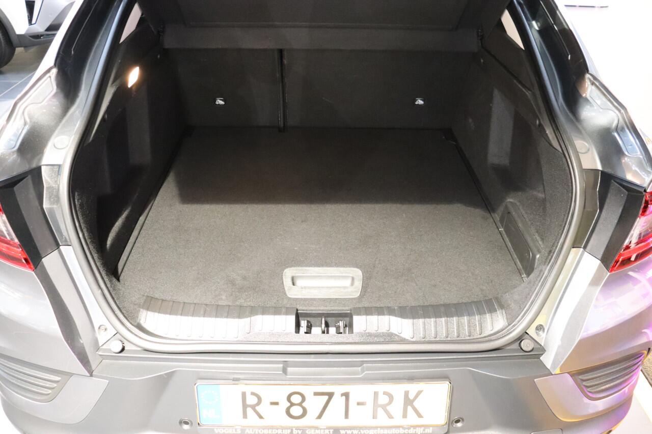 Renault Arkana 1.6 E-Tech Hybrid 145 Intens