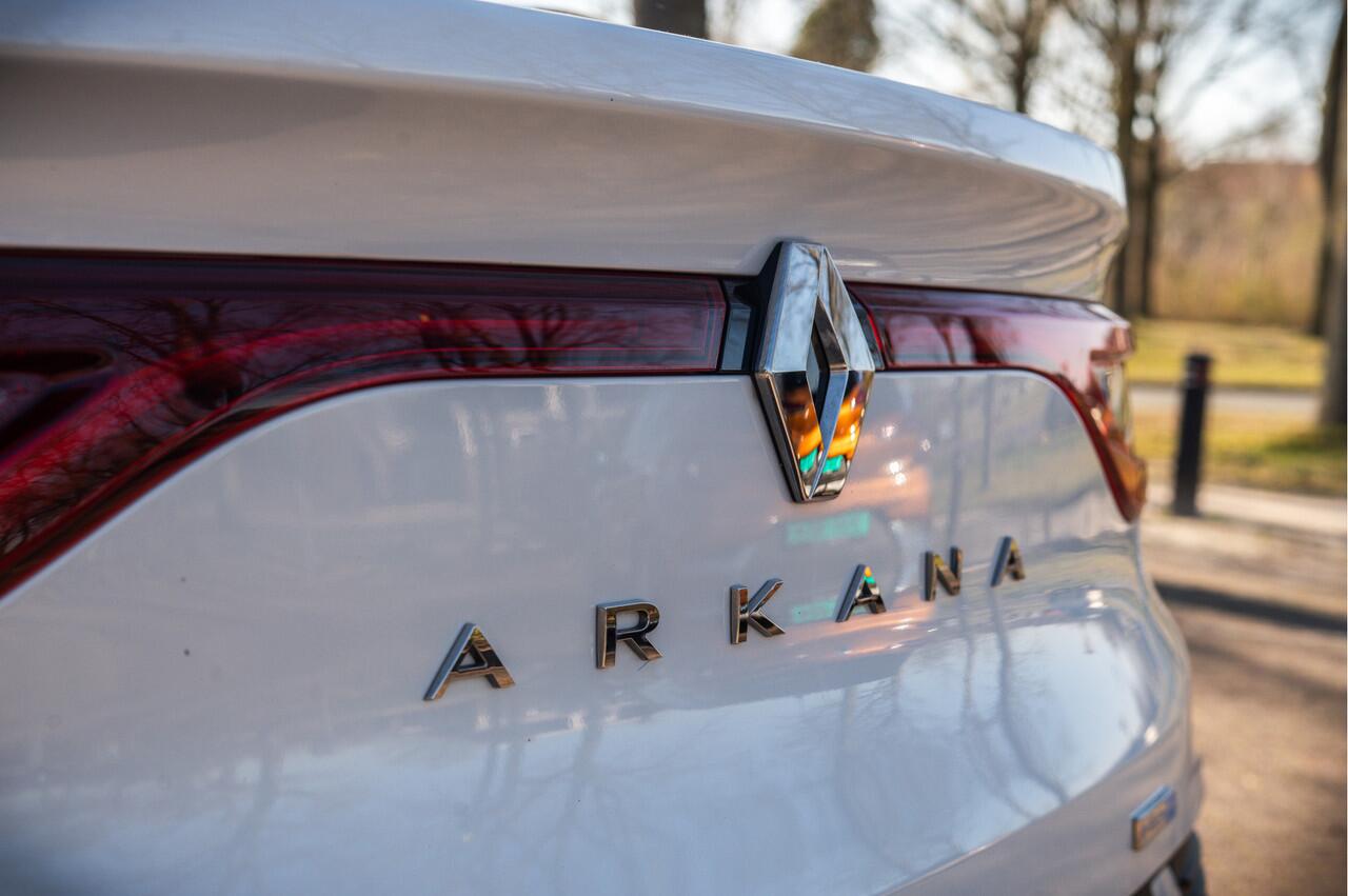 Renault Arkana E-Tech hybrid 145 techno | Trekhaak | Fabrieksgarantie tot 3-2028 max. 100.000km
