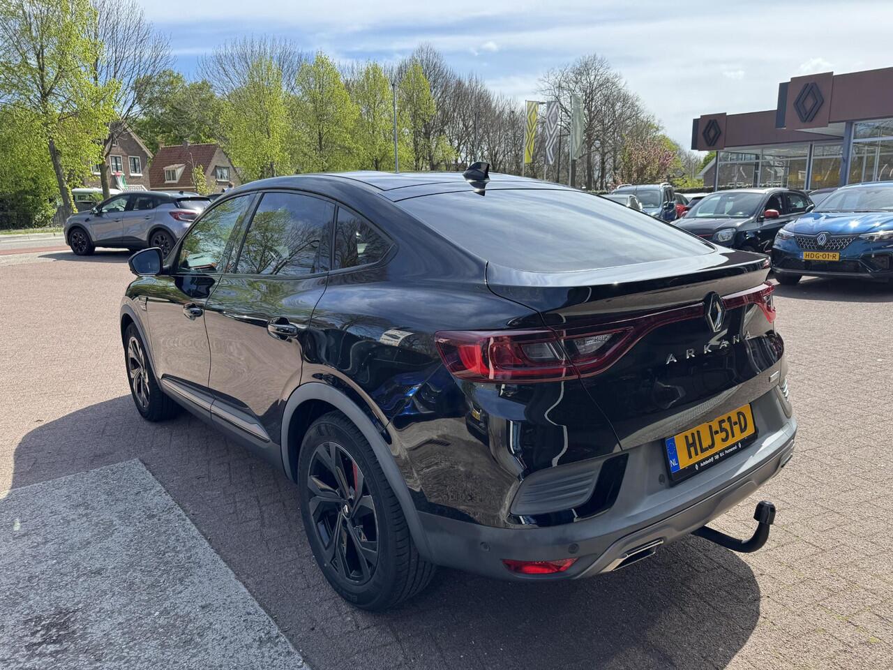 Renault Arkana 1.6 E-Tech full hybrid 145 RS-Line
