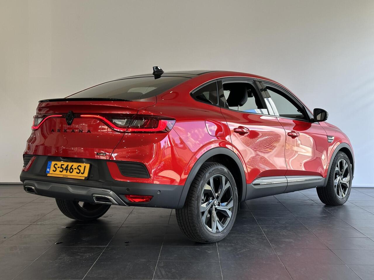 Renault Arkana 1.6 E-Tech hybrid 145 E-Tech Engineered | ADAPTIEVE CRUISECONTROL | BOSE AUDIOSYSTEEM | STOEL-/STUURVERWARMING | ACHTERUITRIJCAMERA | !VOLLE AUTO!