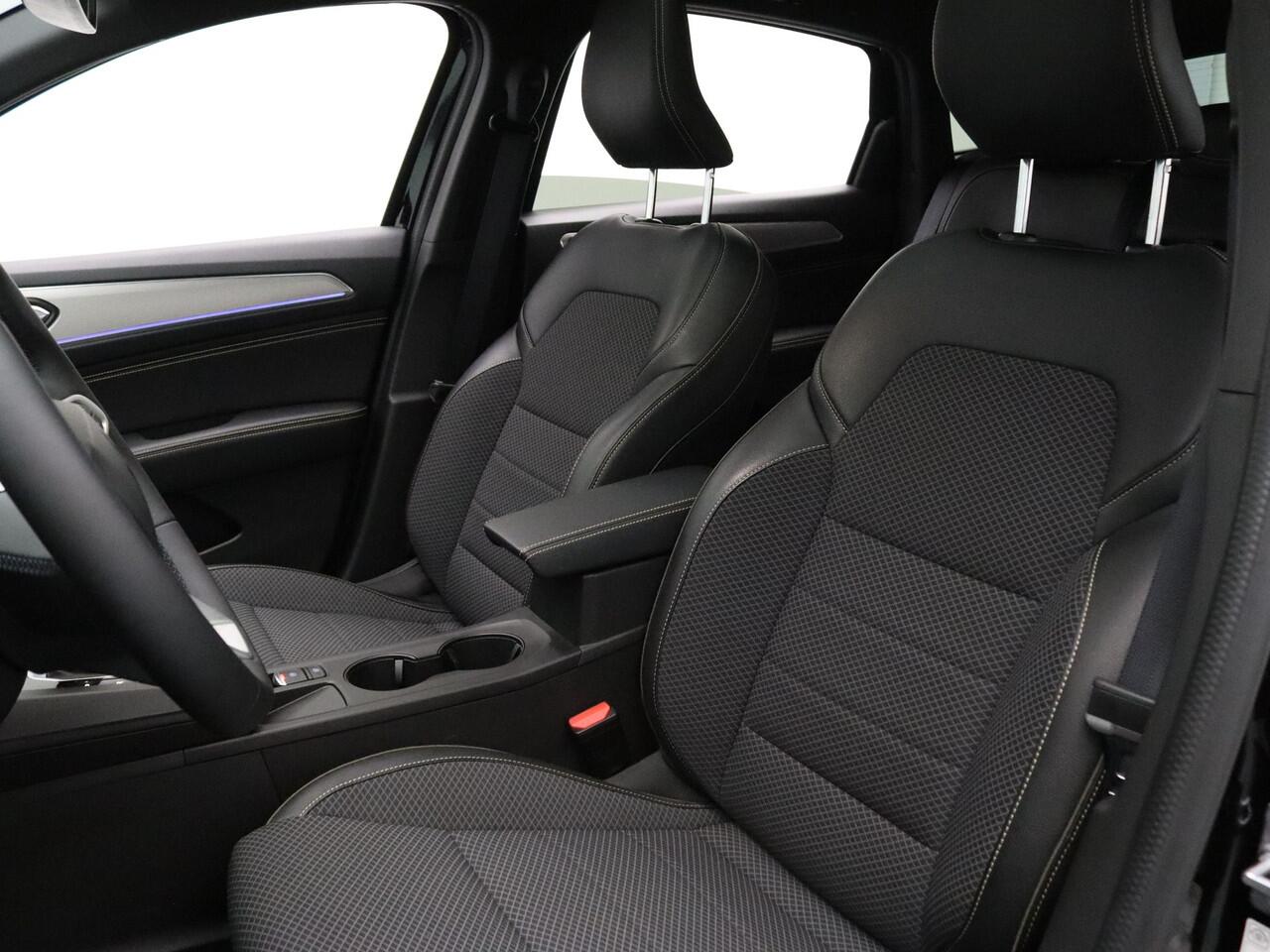 Renault Arkana E-Tech full hybrid 145pk techno Camera | Adapt. Cruise | Parkeersens. v+a | Stoel-/stuurverw. | Panoramadak