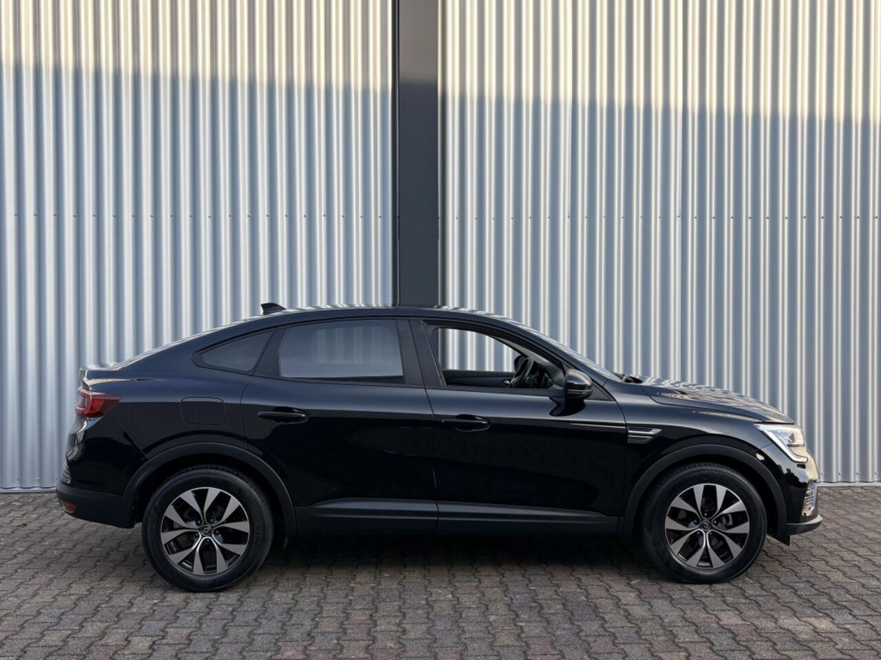 Renault Arkana 1.6 E-Tech Hybrid 145 Zen | Navigatie | Camera