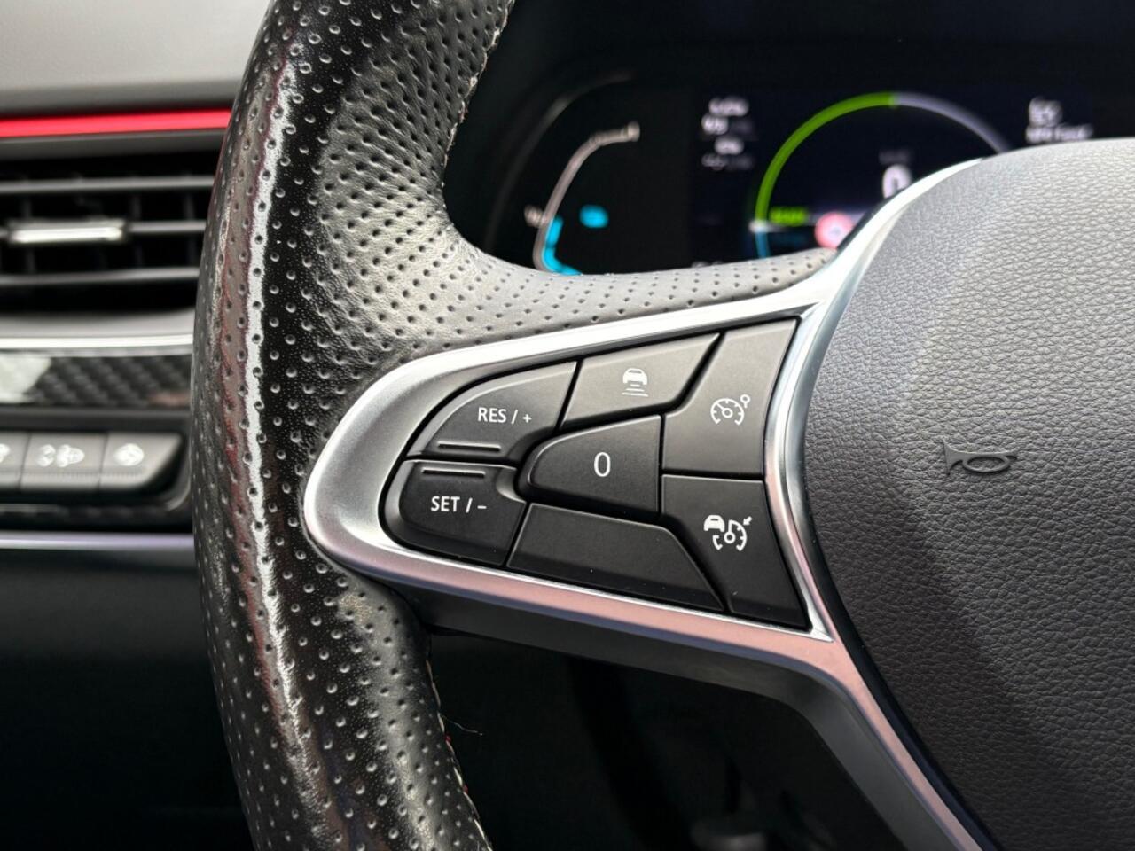 Renault Arkana 1.6 E-TECH HYBRIDE RS-LINE AUTOMAAT LEER ELK. STOELEN NAVI CAMERA AIRCO ELK. SPIEGELS