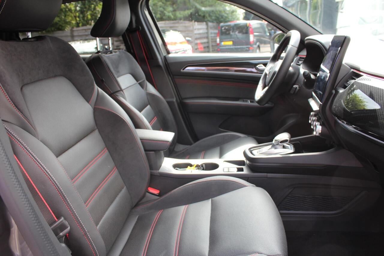 Renault Arkana 1.6 E-Tech Hybrid 145 R.S. Line