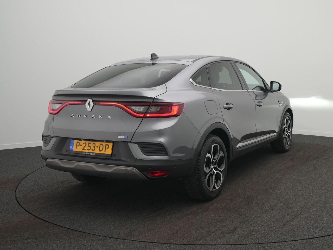Renault Arkana 1.6 E-Tech Hybrid 145 Intens - RIJKLAARPRIJS - Achteruitrijcamera - All seasonbanden - Trekhaak