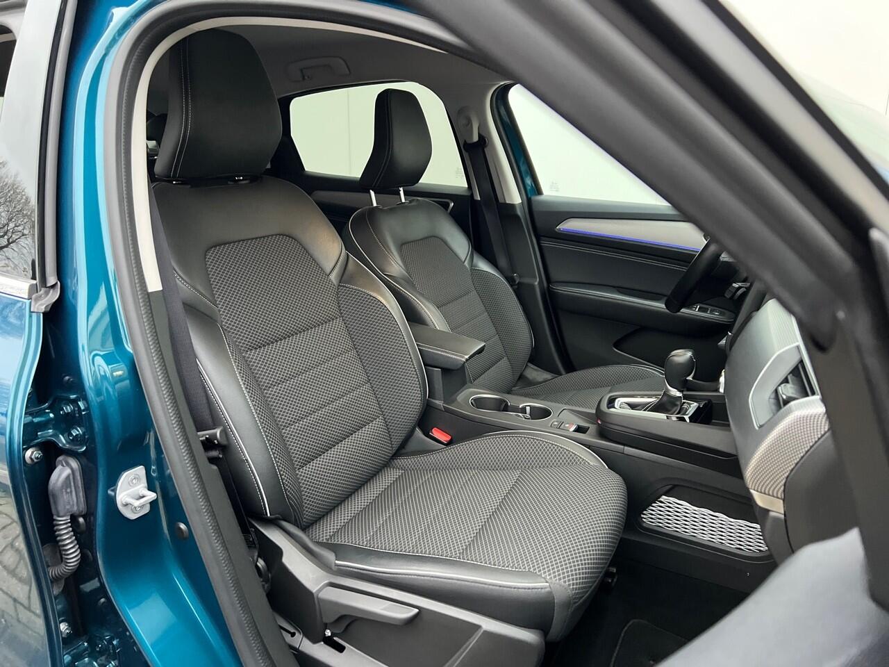 Renault Arkana 1.6 E-Tech hybrid 145 techno NAVI / CAMERA / ECC / FABRIEKSGARANTIE TOT 06.2027