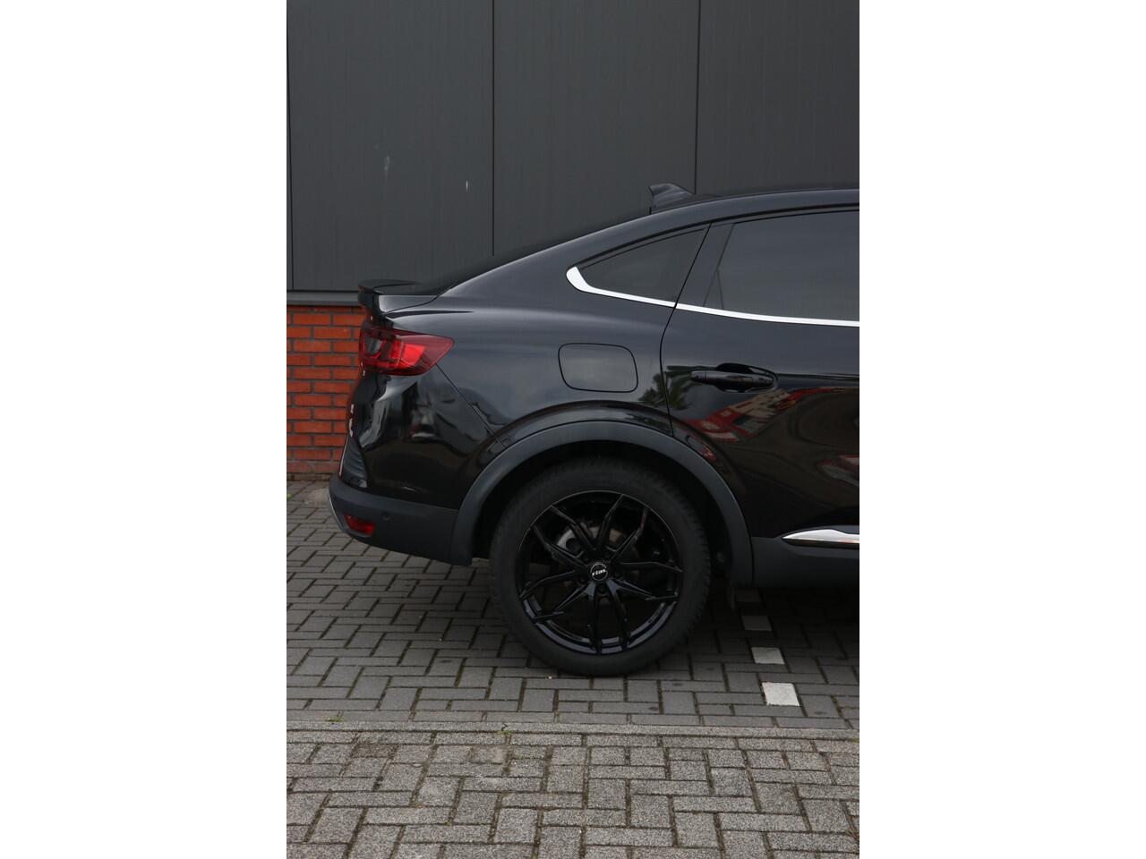 Renault Arkana 1.3 TCe 140PK | panorama | digital dash |