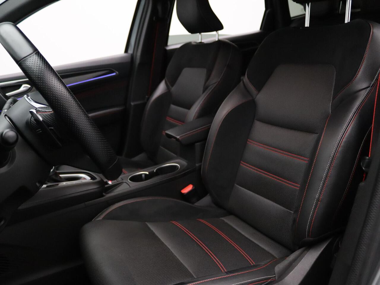 Renault Arkana 160pk R.S. line EDC/Automaat BOSE | Camera | Adapt. Cruise | Parkeersens. v+a | Stoel-/stuurverw.