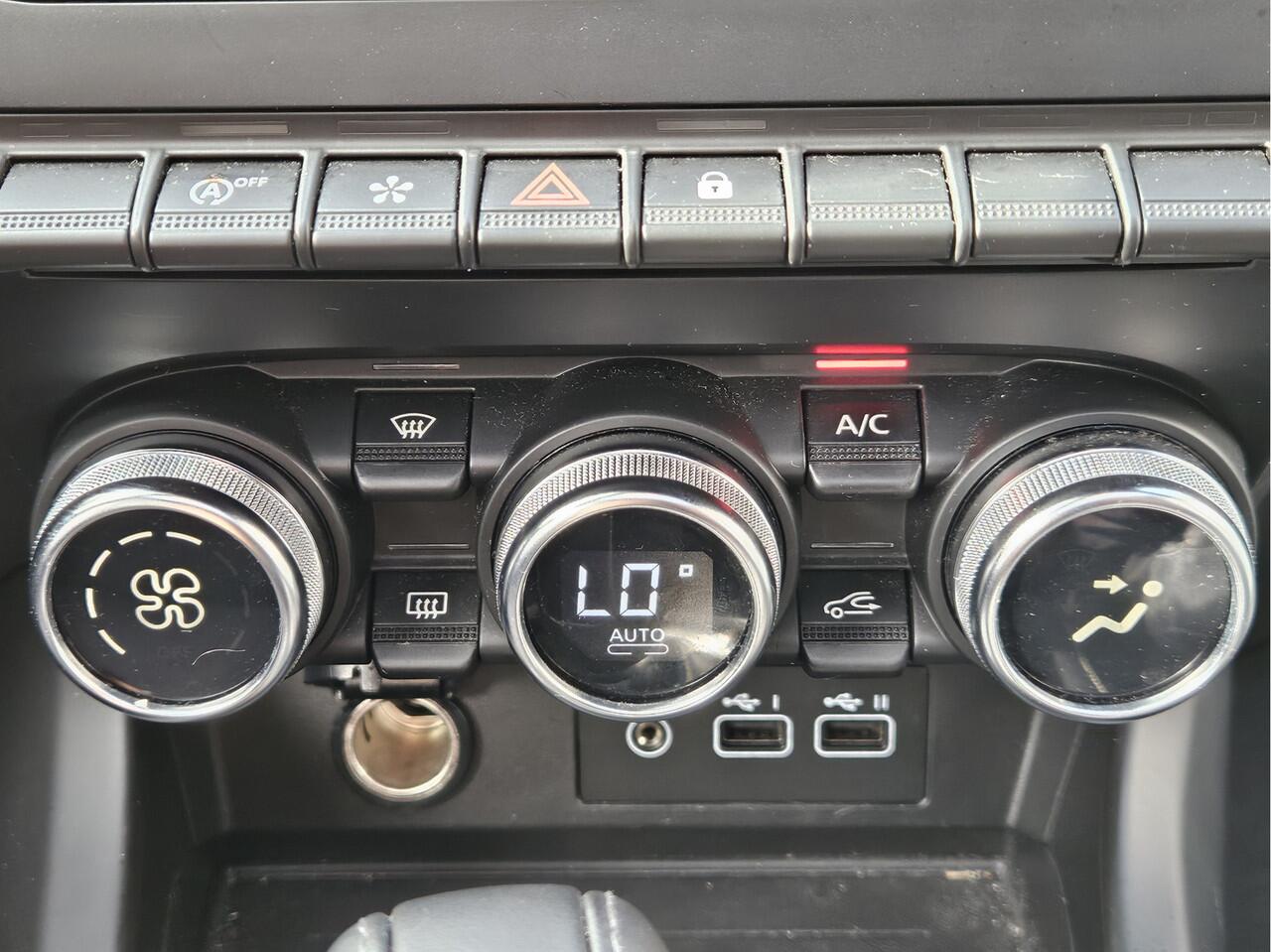 Renault Arkana 1.3 TCe 140 BLACK&BLACK VOL *Panoramadak*Led