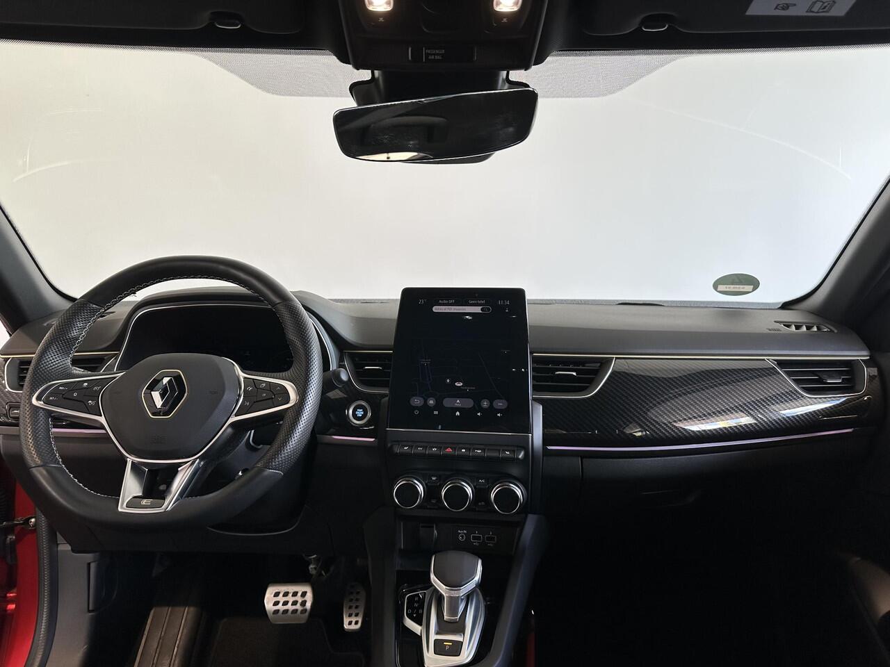 Renault Arkana 1.6 E-Tech hybrid 145 E-Tech Engineered | ADAPTIEVE CRUISECONTROL | BOSE AUDIOSYSTEEM | STOEL-/STUURVERWARMING | ACHTERUITRIJCAMERA | !VOLLE AUTO!