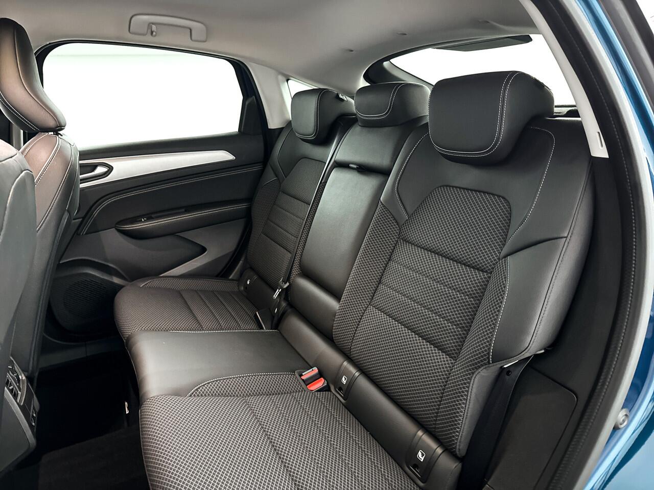 Renault Arkana 1.6 E-Tech Hybrid 145 Intens | Parkeercamera | Stoelverwarming | Cruise Control