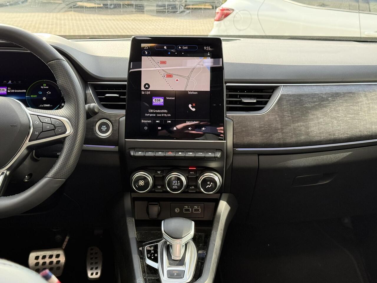 Renault Arkana 1.6 E-Tech full hybrid 145 esprit Alpine | NAP | Bose Audio | Panoramadak | Stoel & stuur verwarming | Elektrisch verstelbare voorstoelen | 360 graden camera |