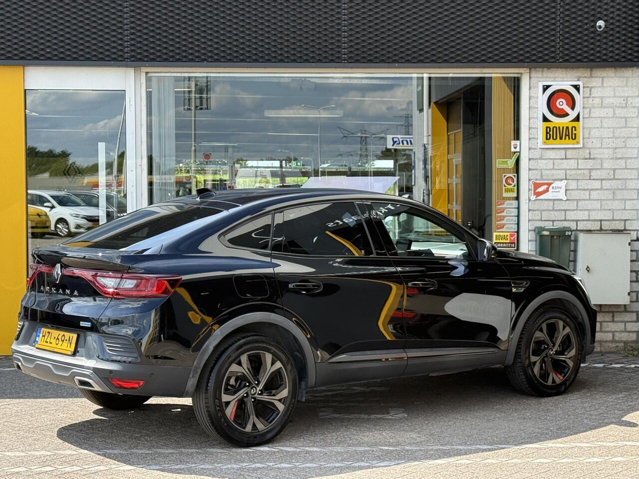 Renault Arkana 1.6 E-Tech Hybrid 145 R.S. Line | Navigatie | 360° graden camera | Climate Control | Leder | Cruise Control adaptief | Parkeersensoren | Stoel & stuur verwarming |