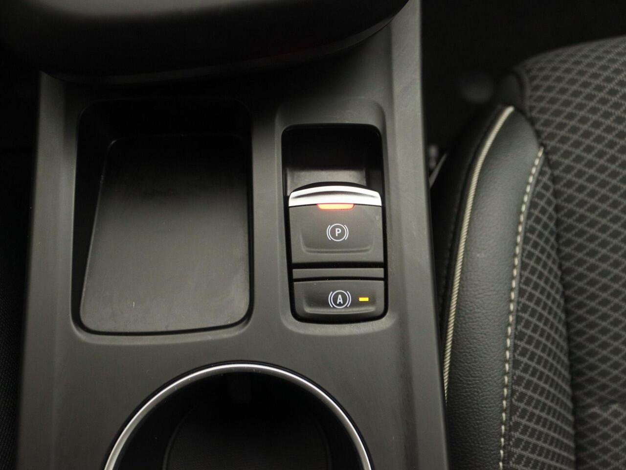 Renault Arkana E-Tech hybrid 145 automaat Techno | Easy Link Navigatie met 9,3 inch scherm Apple CarPlay & Android Auto | Climate Control | Metaalkleur | Adaptive Cruise Control | Lichtmetalen velgen |