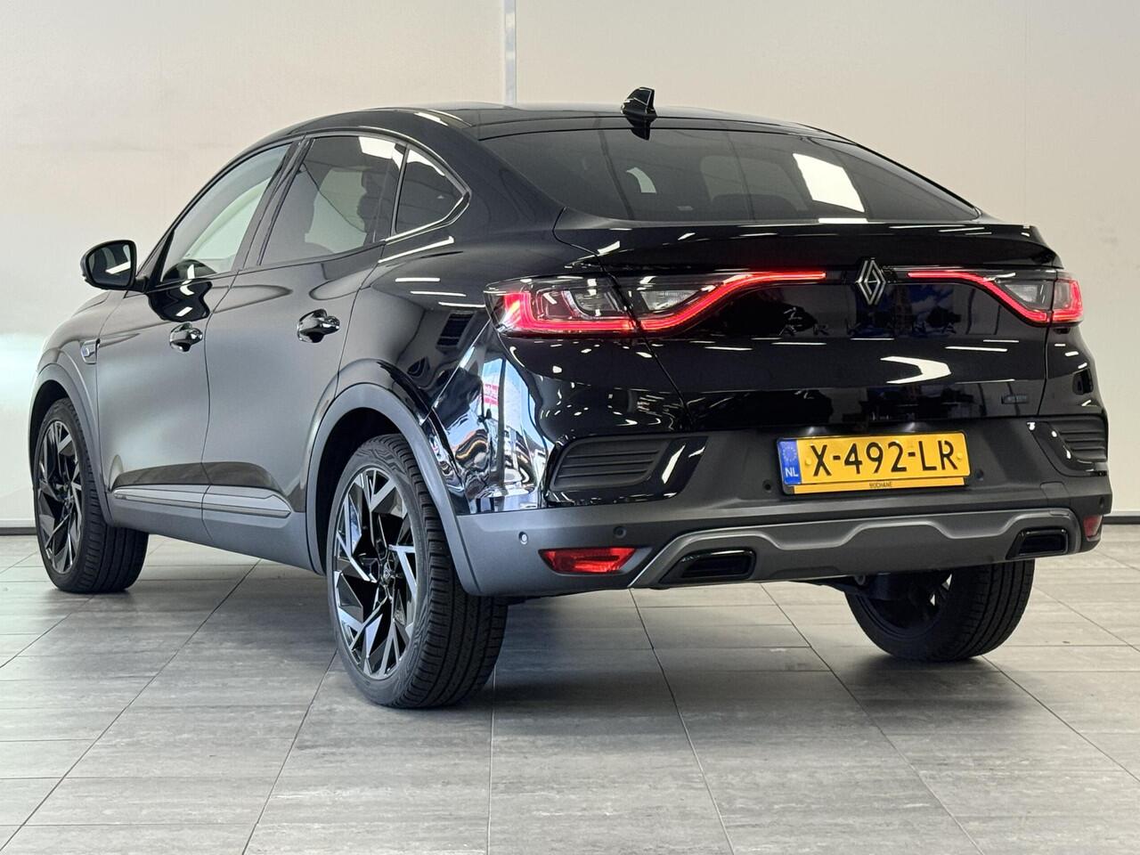 Renault Arkana 1.6 E-Tech full hybrid 145 Esprit Alpine | DODE HOEK DETECTIE | STOEL- & STUURVERWARMING | APPLE CARPLAY | 360º CAMERA | ADAPTIVE CRUISE