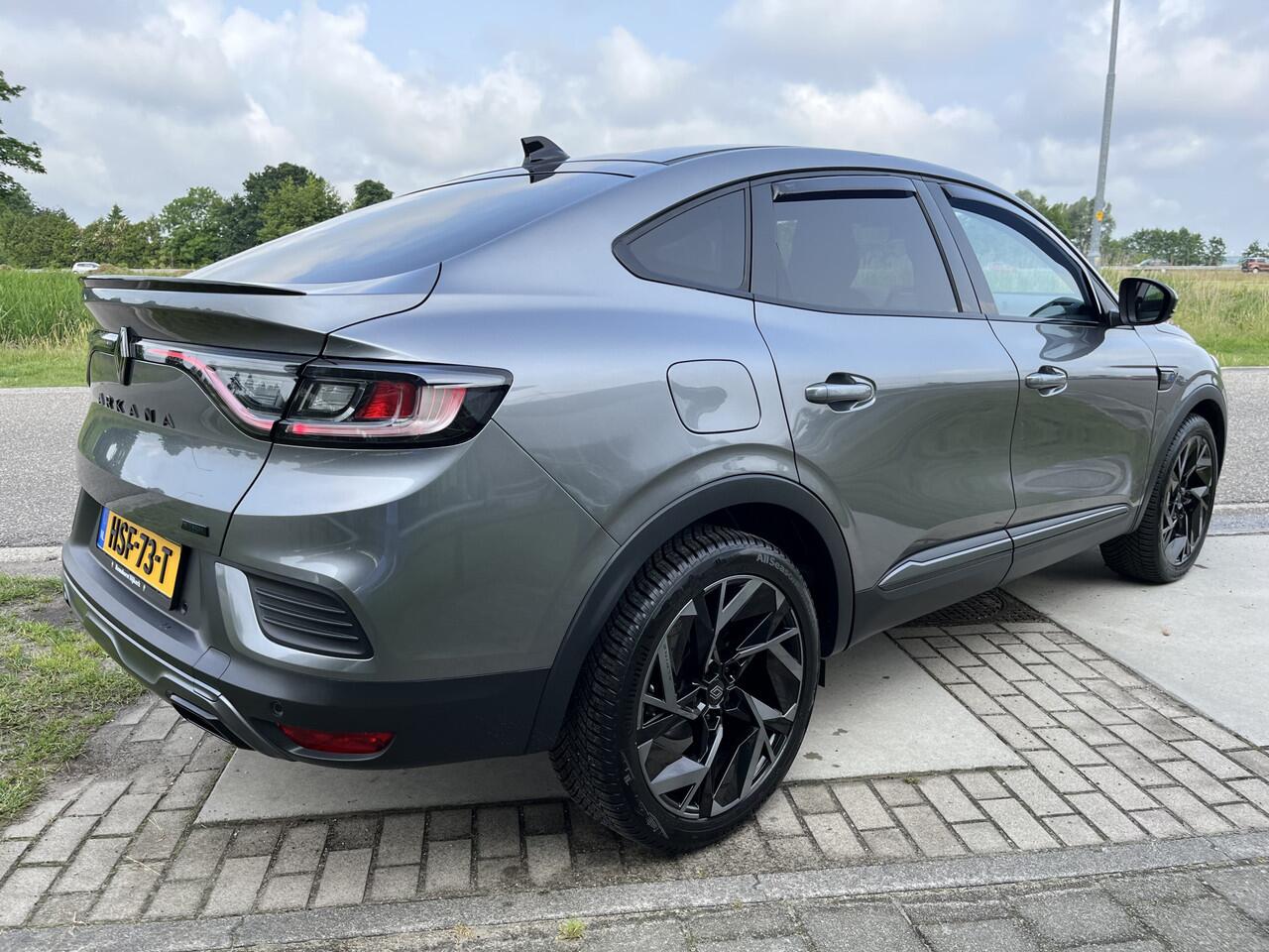 Renault Arkana 1.6 E-Tech full hybrid 145 esprit Alpine / Facelift! / Adaptive Cruise / Camera / Stoel+Stuurverw. /