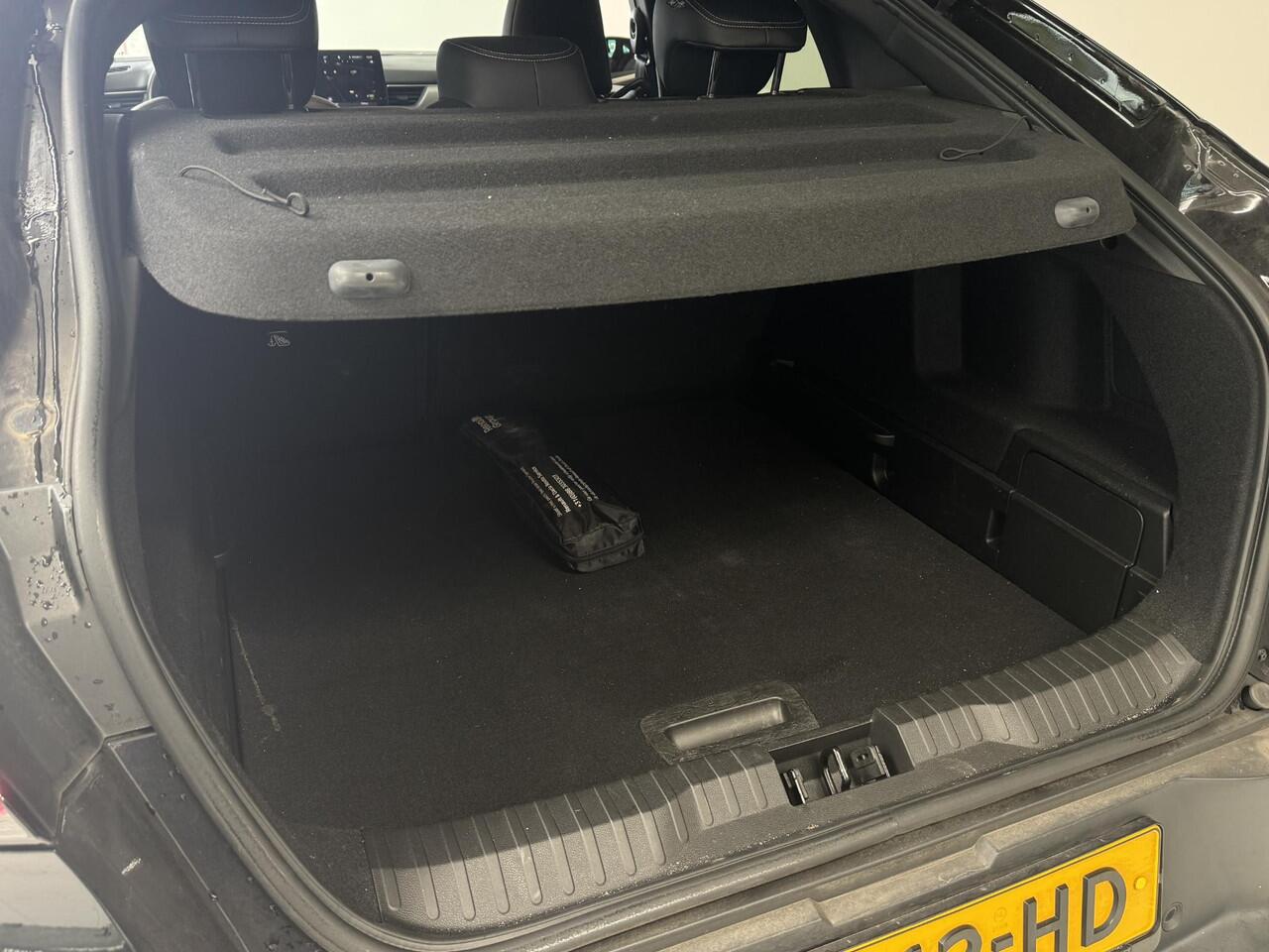 Renault Arkana 1.6 E-Tech full hybrid 145 techno | Navigatie | Camera | Lichtmetalen velgen 18" |