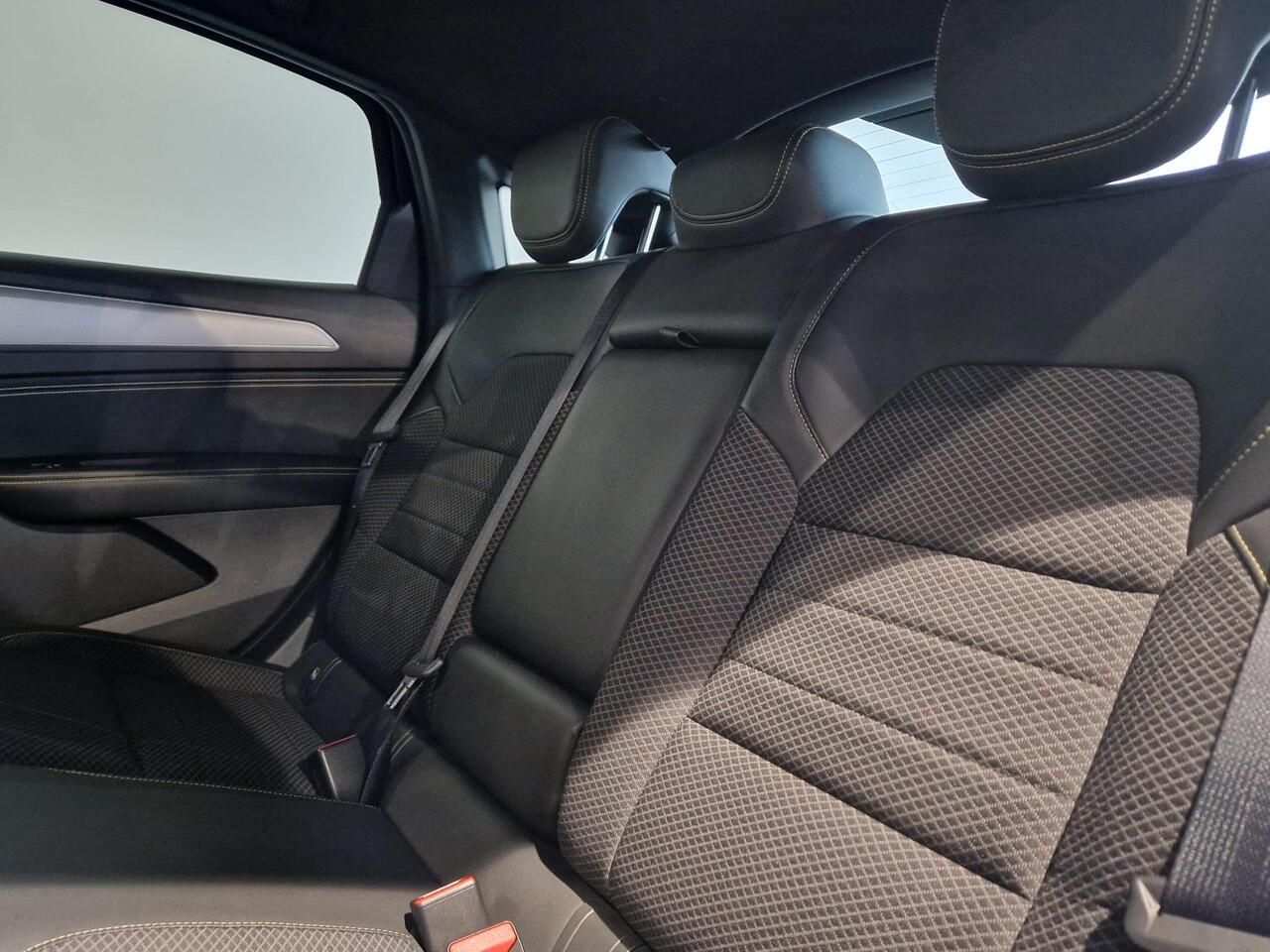 Renault Arkana 1.6 E-Tech full hybrid 145 techno | NAVIGATIE | 360° CAMERA | PACK CITY PREMIUM | CLIMATE CONTROLE |