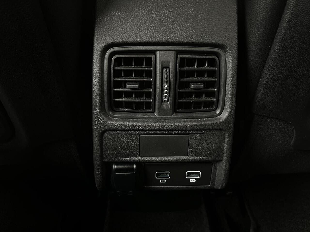 Renault Arkana 1.6 E-Tech Hybrid 145 R.S. Line | Afneembare Trekhaak | All-Season banden | Stoelverwarming | Achteruitrijcamera