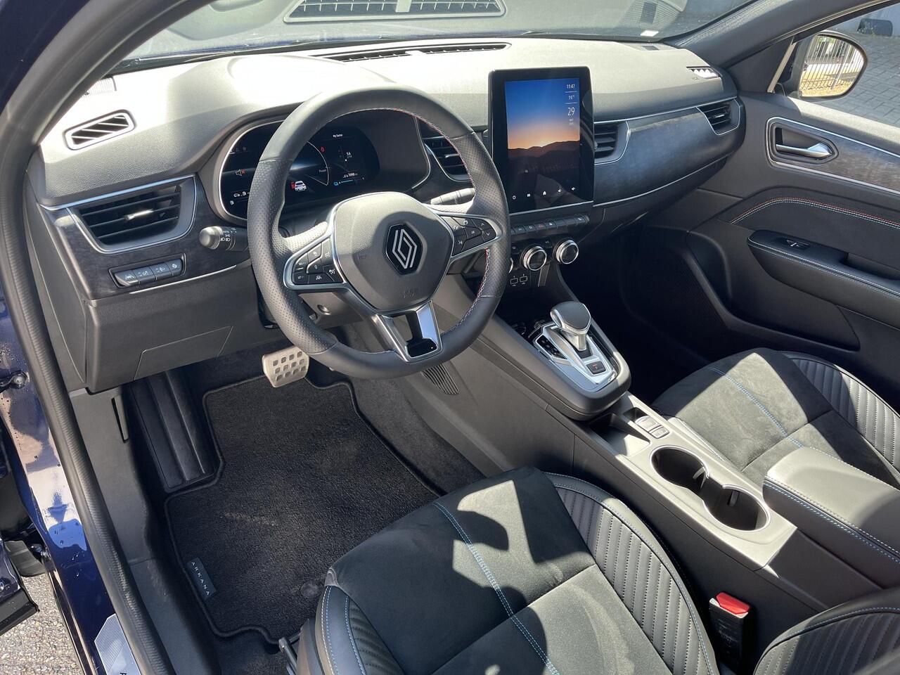 Renault Arkana 1.6 E-Tech full hybrid 145 esprit Alpine / NAVIGATIE GROOT SCHERM / CAMERA / PARKEERSENSOREN / ALL SEASON BANDEN / BLIND SPOT WARNING