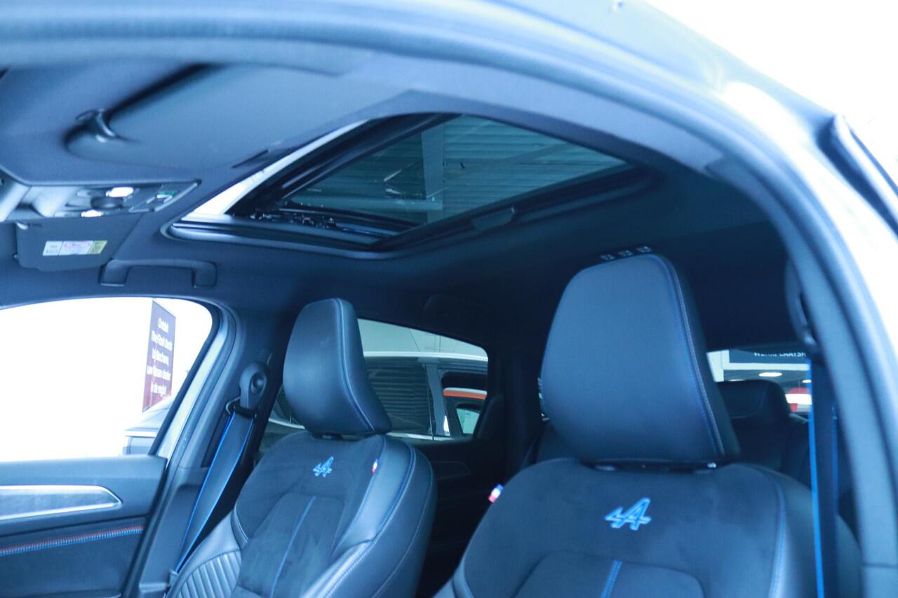 Renault Arkana 1.6 E-Tech full hybrid 145 esprit Alpine | Panoramadak | Adaptieve Cruisecontrol | Stoelverwarming |