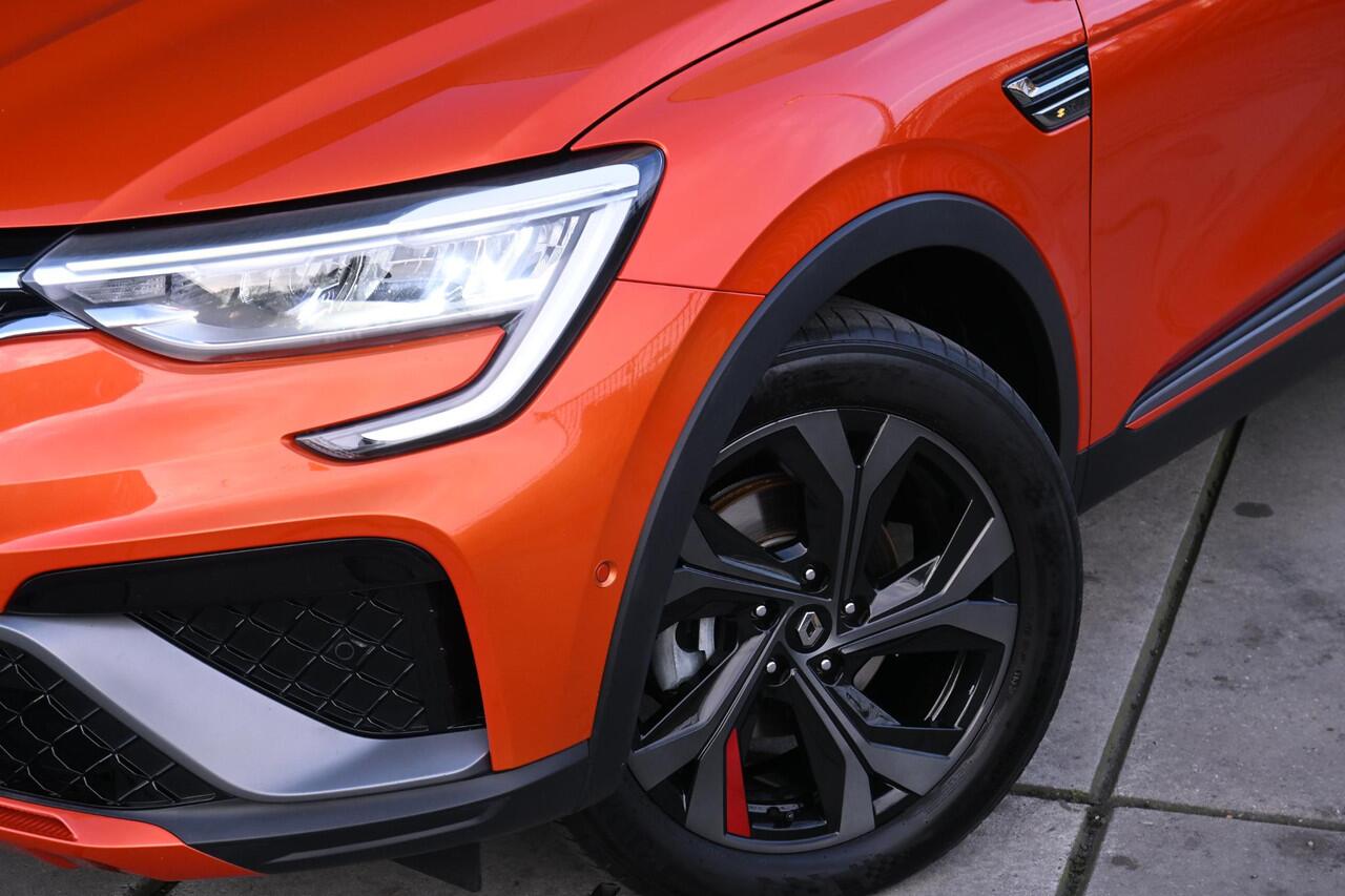 Renault Arkana E-Tech Hybrid 145 RS Line | TREKHAAK | SCHUIF/KANTELDAK | STUUR/STOELVERWARMING | CAMERA | LEDER | ADAPT. CRUISE CONTROL | CLIMATE CONTROL | PDC | LMV