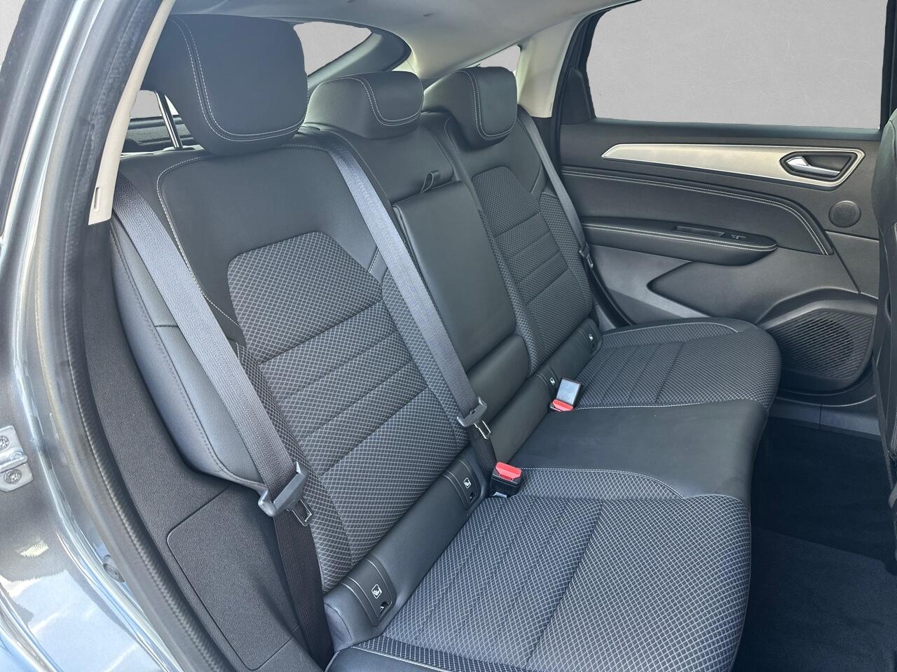 Renault Arkana 1.6 E-Tech Hybrid 145 Intens CRUISE / PDC / CAMERA / NAVI / CLIMATE