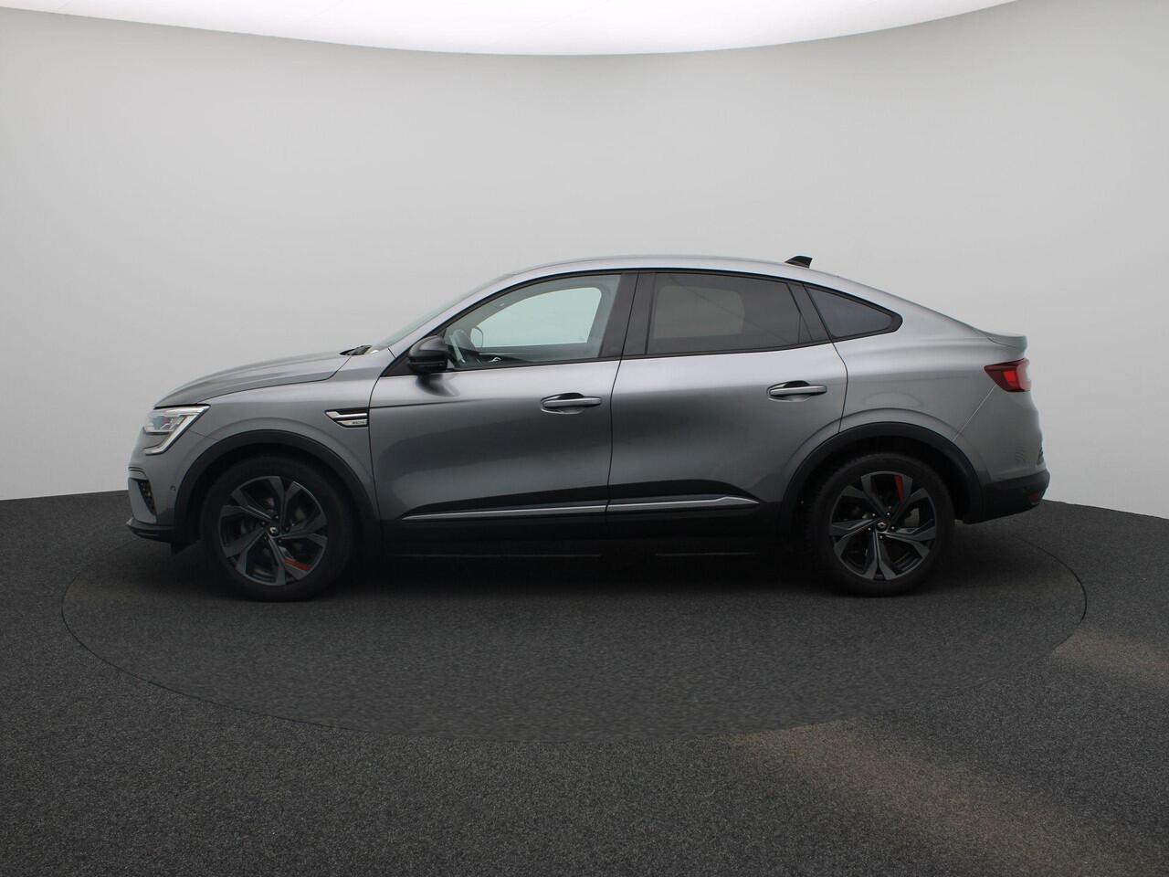 Renault Arkana 1.6 E-Tech Hybrid 145 R.S. Line | Lederen Bekleding | Adaptieve Cruise Control | Stoel- & Stuurwielverwarming | Camera | Blind Spot Warning | PDC Rondom | Elektrisch Verstelbare Stoelen | Keyless | LED Pure Vision | Apple Carplay & Android Auto