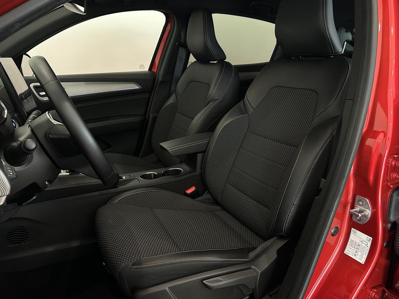 Renault Arkana 1.6 E-Tech Full Hybrid 145 Techno | 360° camera | Easy park Assist Automatisch Inparkeersysteem