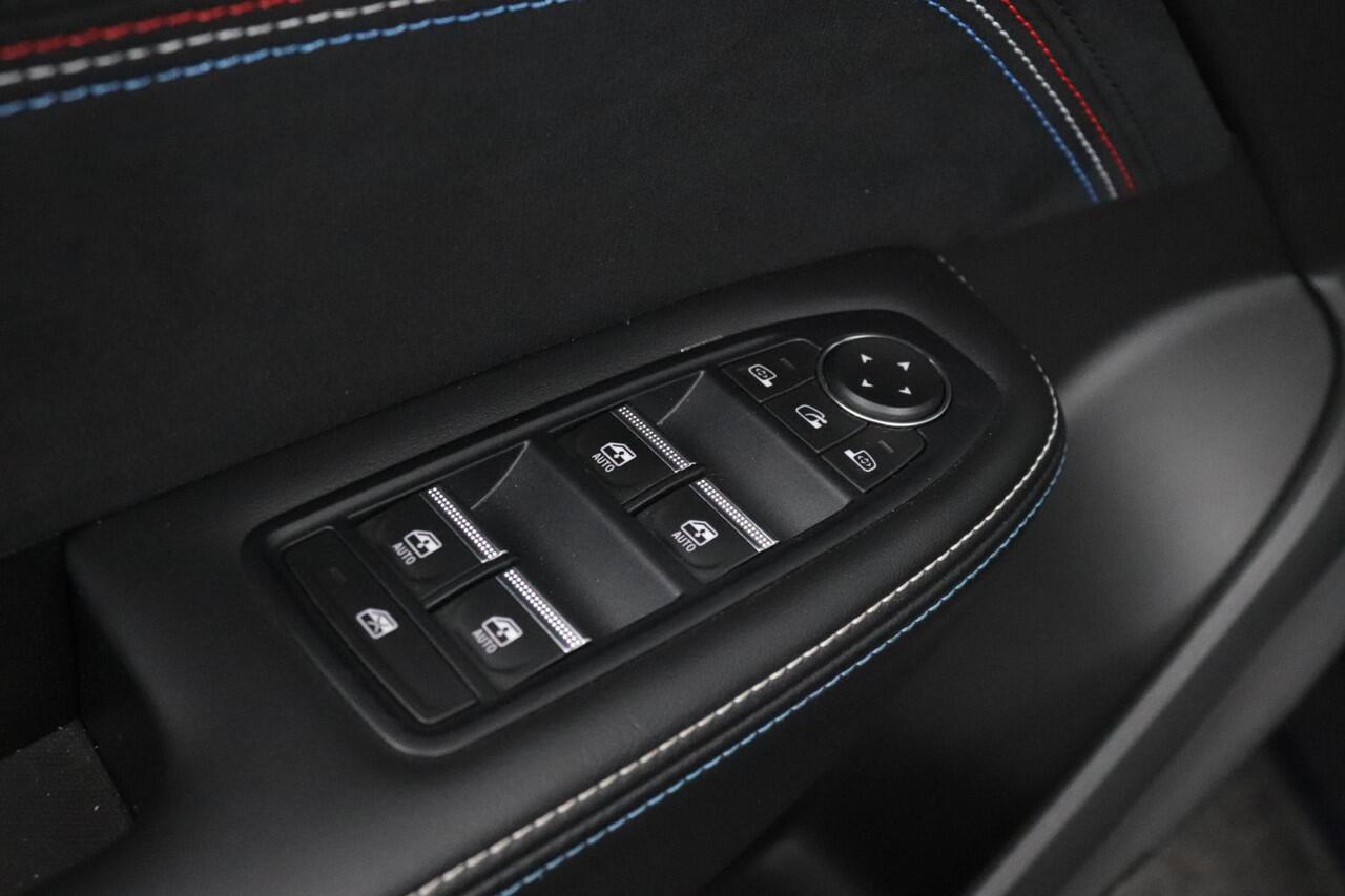 Renault Arkana 1.6 E-Tech full hybrid 145 esprit Alpine | Bose Audio| 360 Camera| 19'' Alpine Velgen |