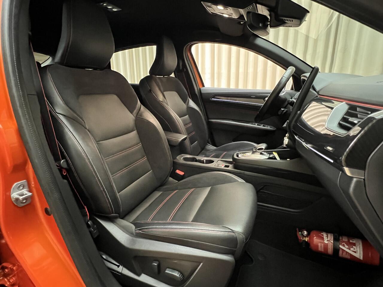 Renault Arkana *RS-LINE* Orange Valencia / 145 E-Tech / Hybrid / Automatic / FULL OPTION / LED Pure Vision / BOSE / 18" LMV / Leder