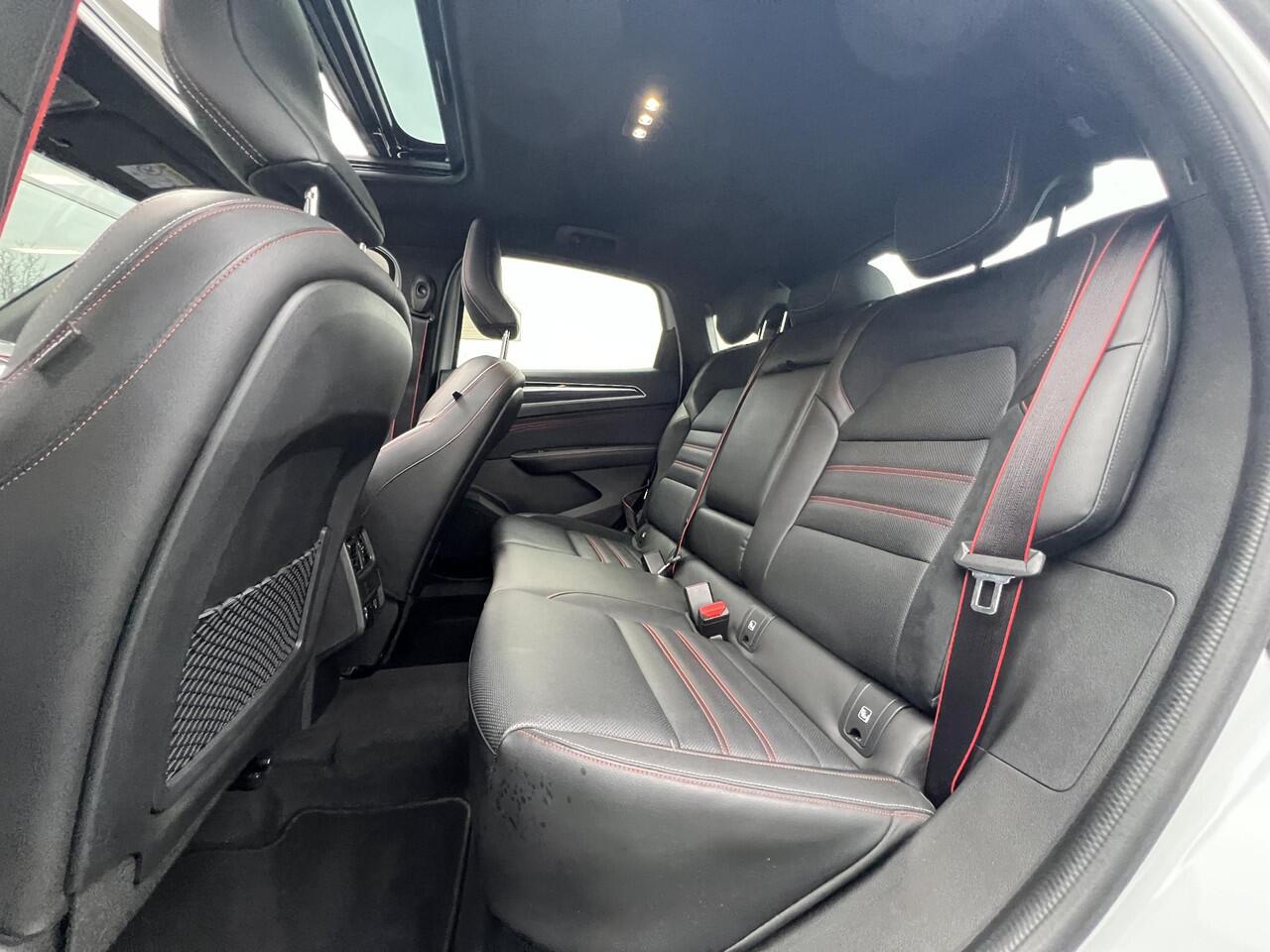 Renault Arkana 1.3 Mild Hybrid 160 R.S. line | Panoramadak | BOSE | Navigatie