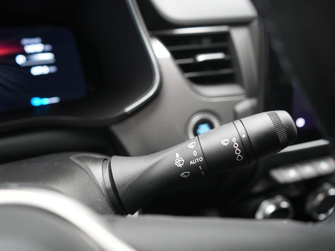 Renault Arkana 1.6 E-Tech Hybrid 145 Techno - DEMO - Elektrische stoelen - Stoel- en stuurverwarming - 360 graden camera