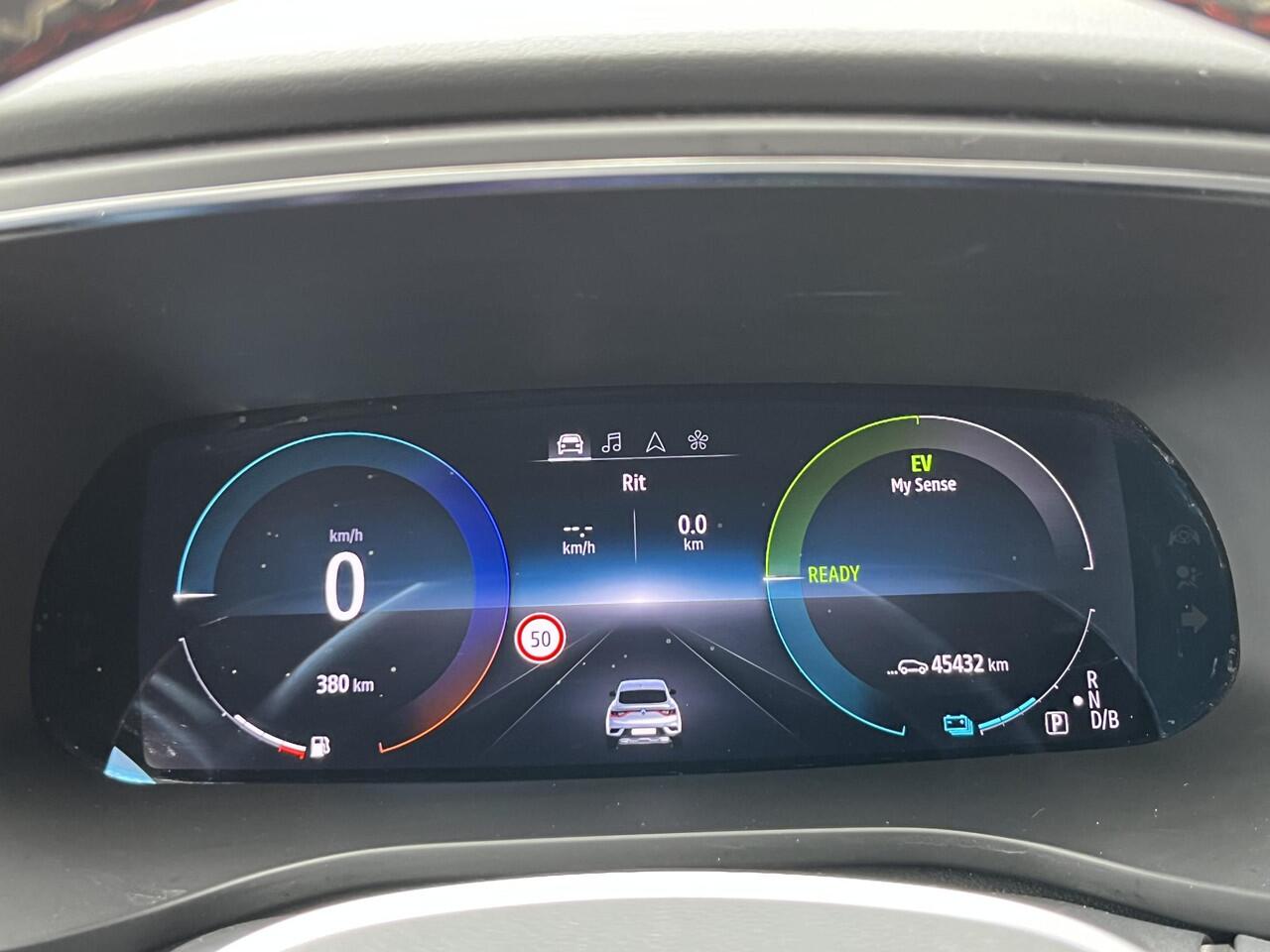 Renault Arkana 1.6 E-Tech Hybrid 145 R.S. Line | Trekhaak | Stoel + stuurverwarming | Apple CarPlay / Android Auto | Achteruitrijcamera |
