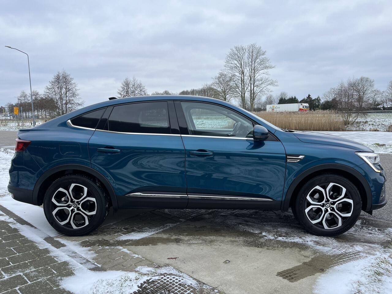 Renault Arkana 1.6 E-Tech full hybrid 145 PK Intens / Camera / Apple Carplay - Android Auto / Keyless / Climate / 18'' LMV /