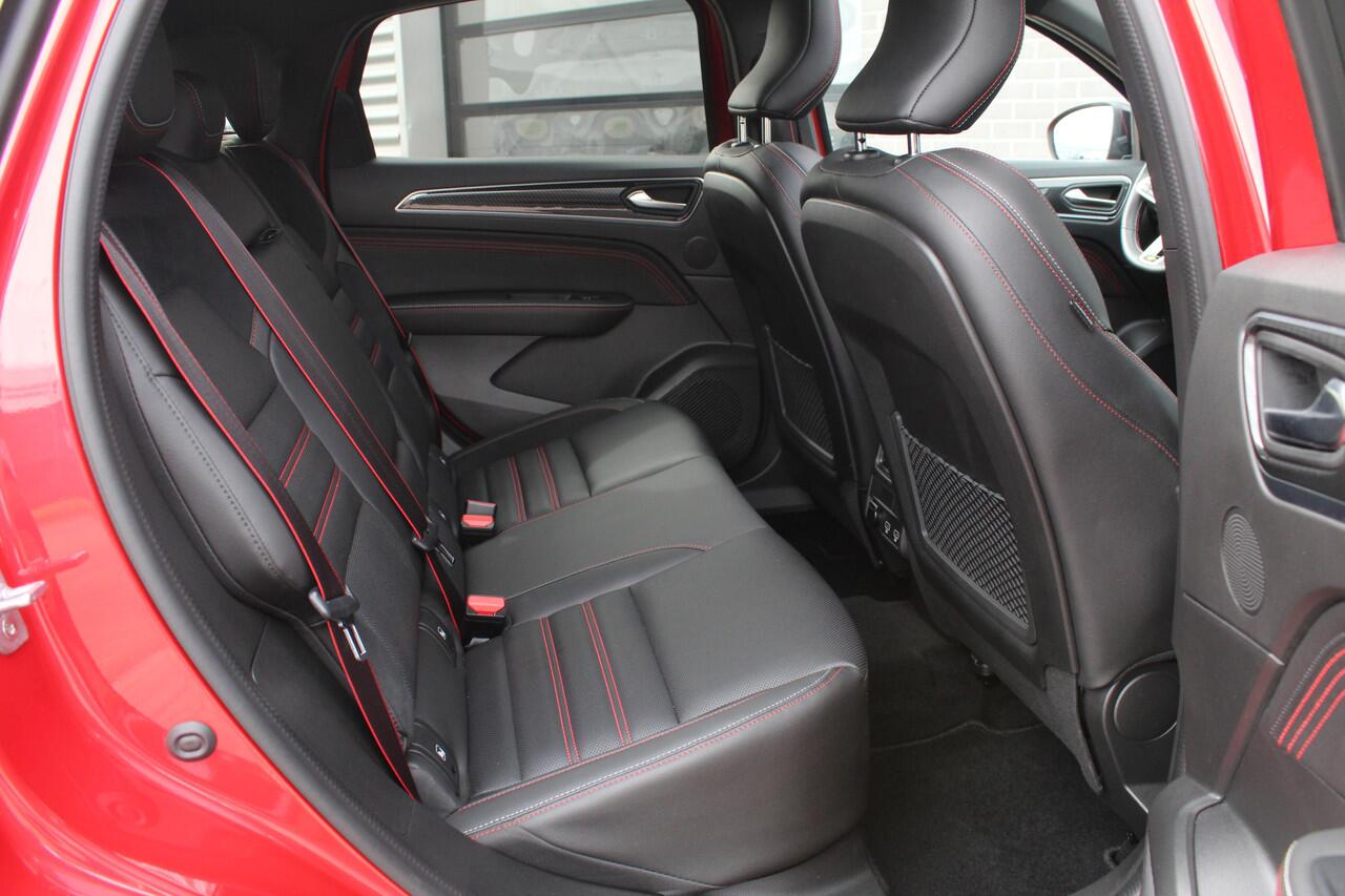 Renault Arkana 1.6 E-Tech Hybrid 145 R.S. Line / Panoramadak / Carplay