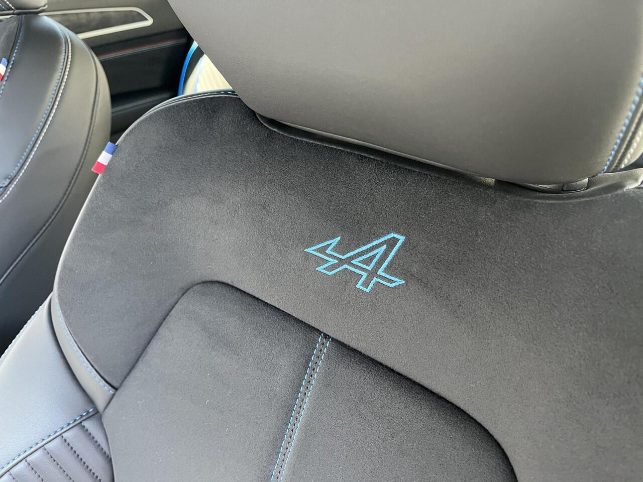 Renault Arkana 1.6 E-Tech full hybrid 145 esprit Alpine / NAVIGATIE GROOT SCHERM / CAMERA / PARKEERSENSOREN / ALL SEASON BANDEN / BLIND SPOT WARNING