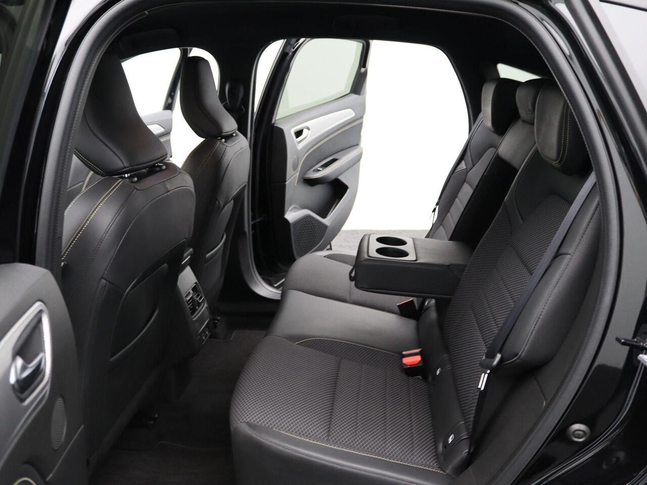 Renault Arkana 1.6 E-Tech full hybrid 145 techno | Automaat | Achteruitrijcamera | Navigatie