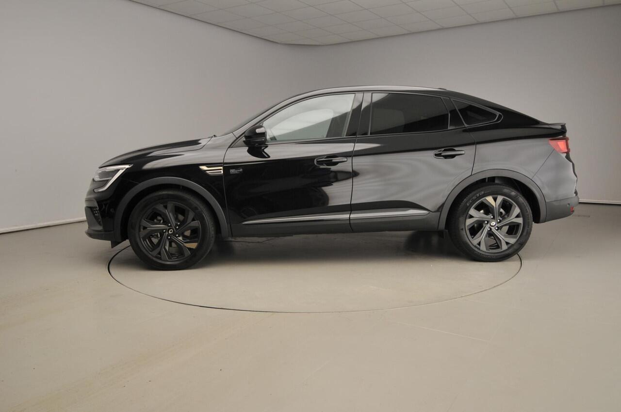 Renault Arkana 1.6 E-Tech hybrid 145 E-Tech engineered | Leder | Sportstoelen | Carbon interieurlijst | Camera
