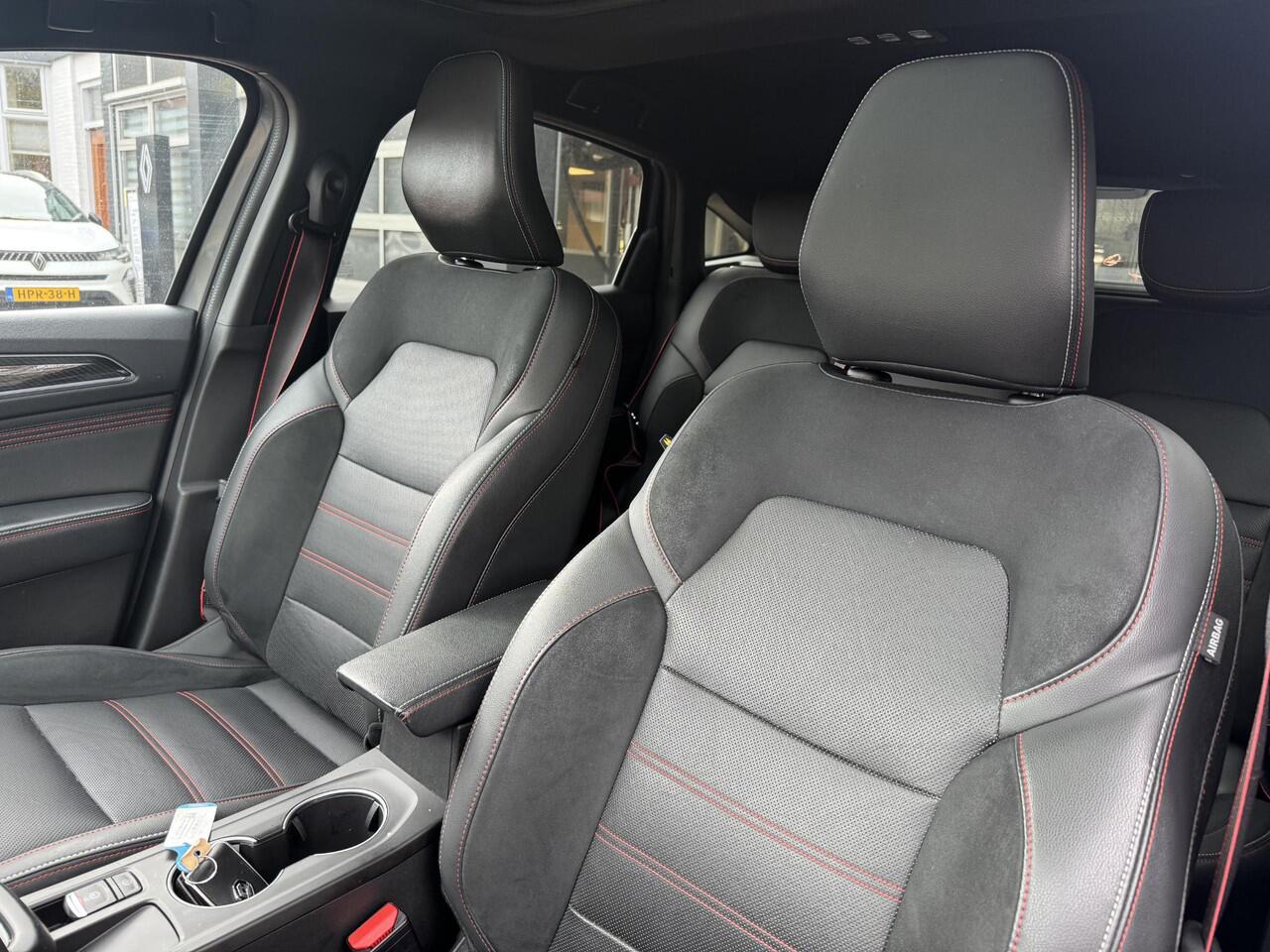 Renault Arkana 1.6 E-Tech Hybrid 145 R.S. Line+Trekhaak+Panodak!!