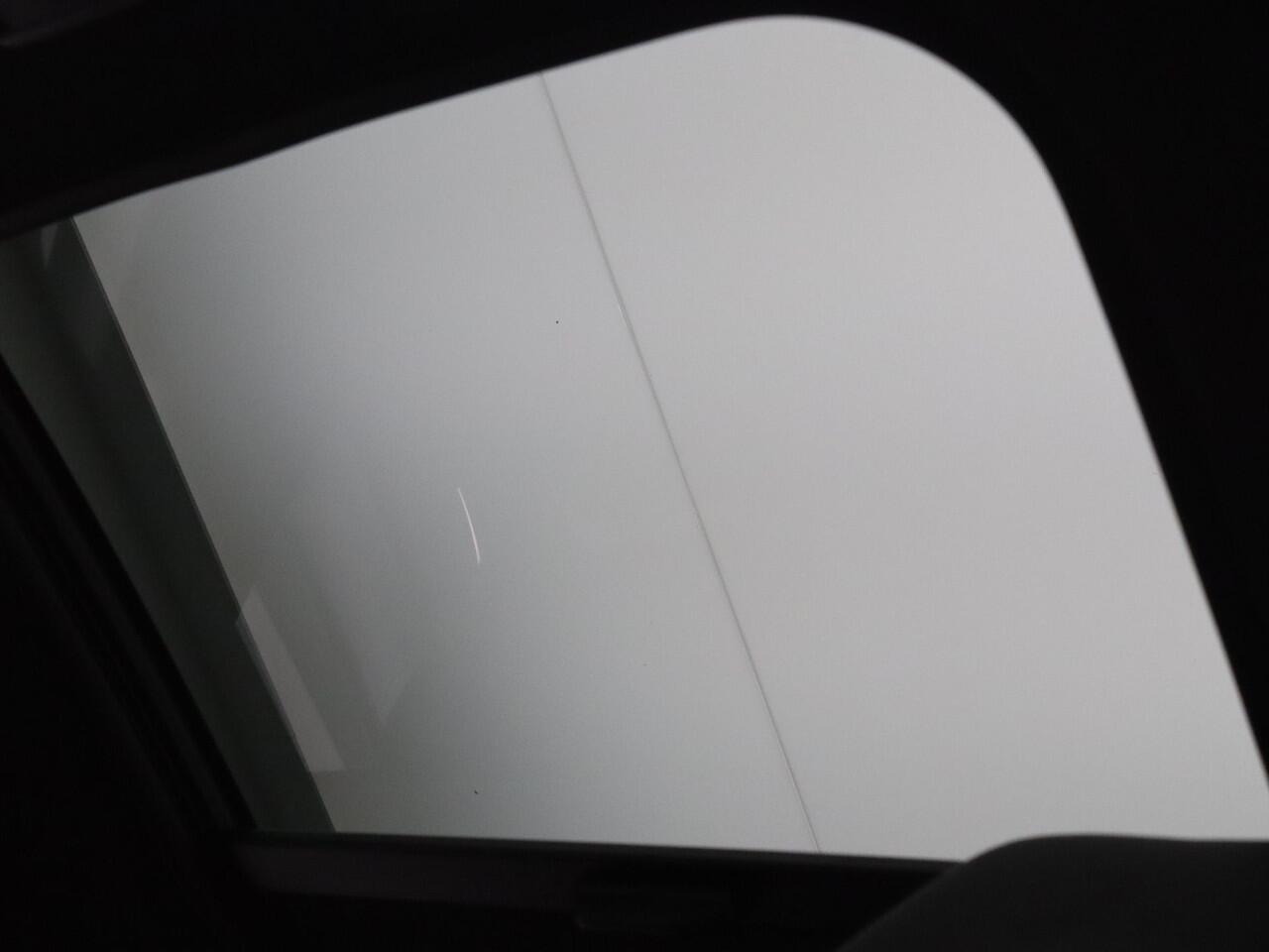 Renault Arkana 145pk E-Tech hybrid E-Tech engineered Automaat BOSE | Camera | Adapt. Cruise | Stoel-/stuurverw. | Panoramadak | Trekhaak