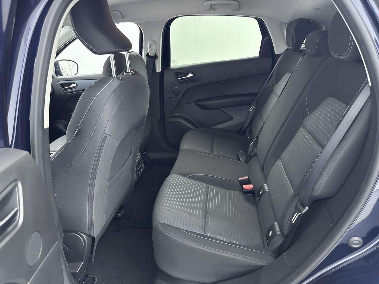 Renault Arkana 1.6 E-Tech Full Hybrid Evolution 145PK | Automaat | Navigatie | Achteruitrijcamera | Apple CarPlay & Android Auto