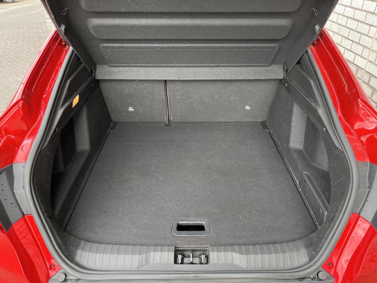 Renault Arkana 1.6 E-Tech Hybrid 145 R.S. Line | Trekhaak | Stoel + stuurverwarming | Apple CarPlay / Android Auto | Achteruitrijcamera |