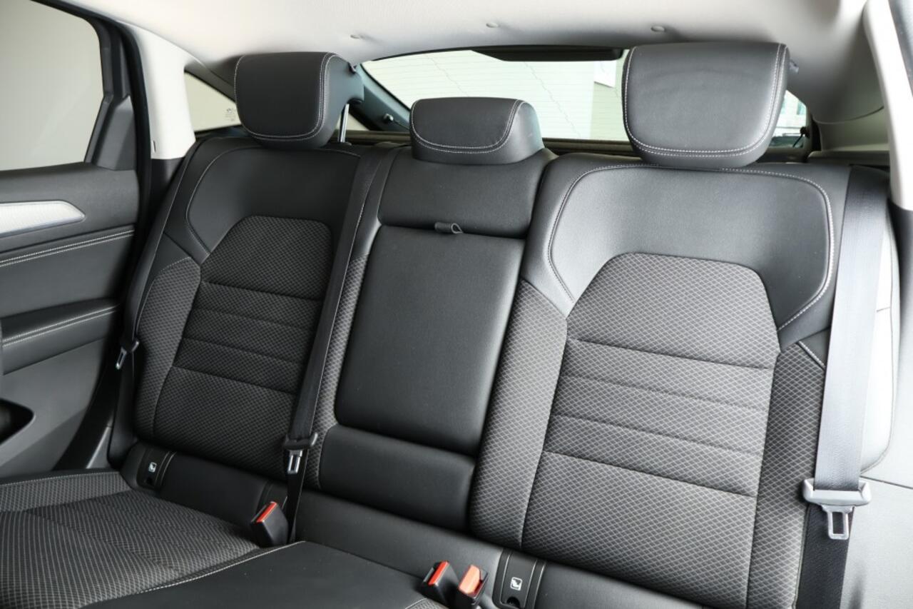 Renault Arkana 1.6 E-Tech 145PK Intens - Apple CarPlay - Google Maps