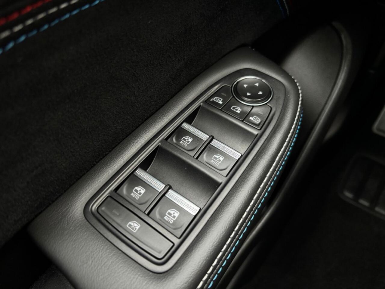 Renault Arkana 1.6 E-Tech Hybrid 145 Esprit Alpine Bose 360 Camera