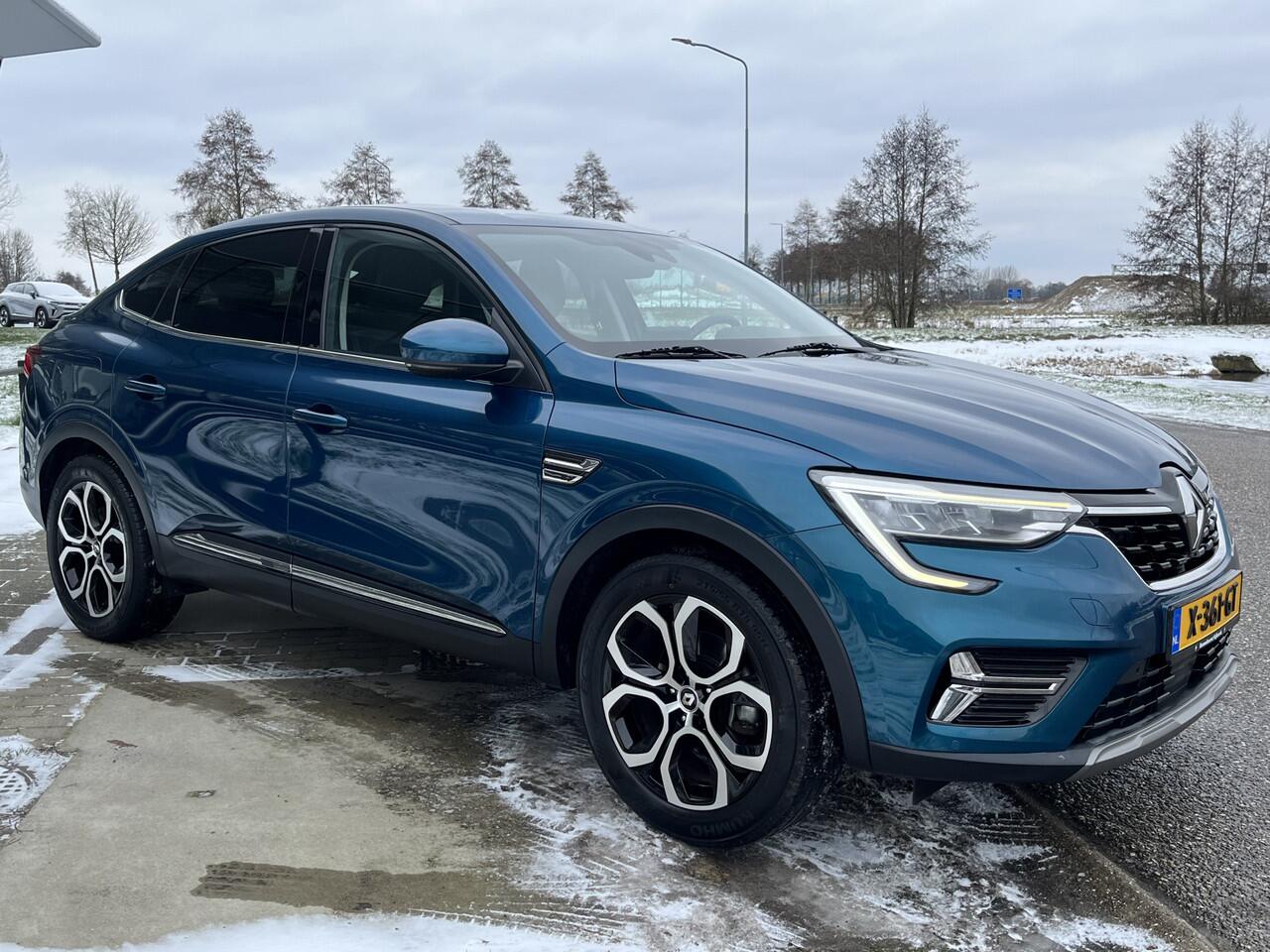 Renault Arkana 1.6 E-Tech full hybrid 145 PK Intens / Camera / Apple Carplay - Android Auto / Keyless / Climate / 18'' LMV /