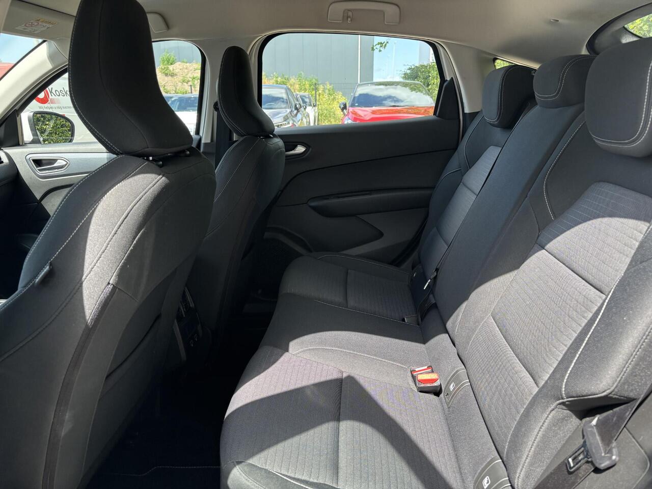 Renault Arkana 1.6 E-Tech Hybrid 145 Zen | Achteruitrijcamera | Apple CarPlay / Android Auto | Climate Control | DAB+ |