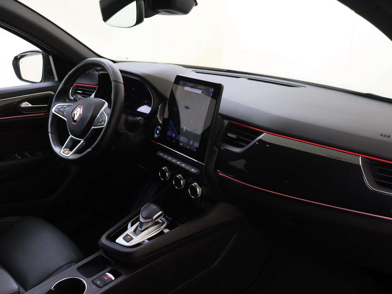 Renault Arkana 1.6 E-Tech hybrid 145 RS Line | parelmoer lak | Lederen bekleding | LM velgen